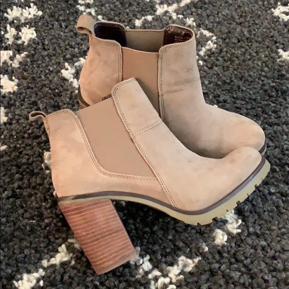 CREVO Booties